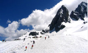 Jade Dragon Snow Mountain Ski Resort Jade Dragon Snow Mountain Ski Resort